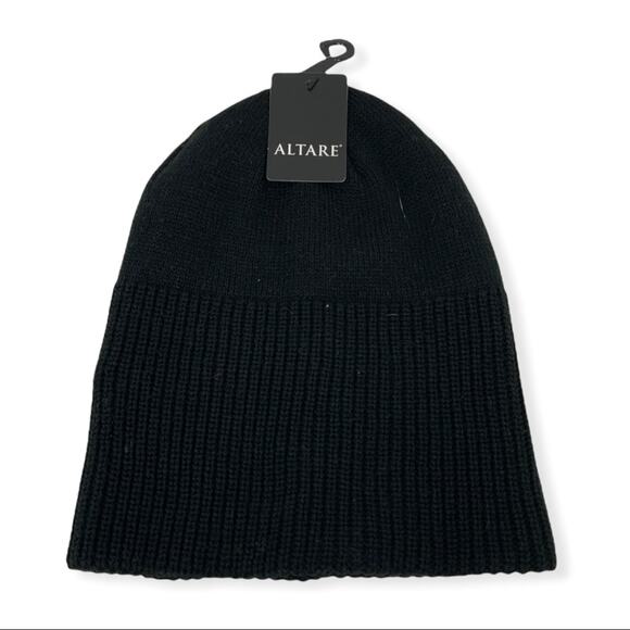 Altare Black Knit Beanie NWT Unisex - Picture 1 of 3